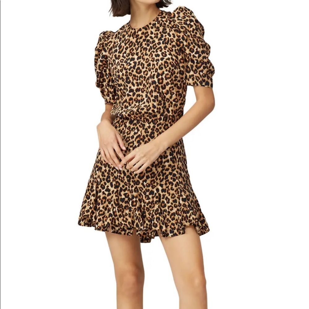 Tag on, never been worn, Veronica Beard mini cheetah dress